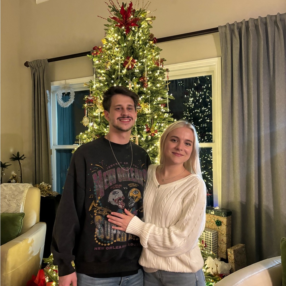 Meet your Posher, Ainsley